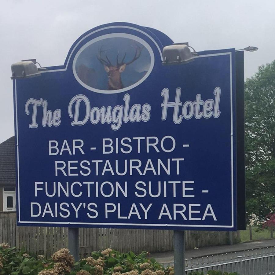 Oyo Douglas Hotel Килмарнок Екстериор снимка